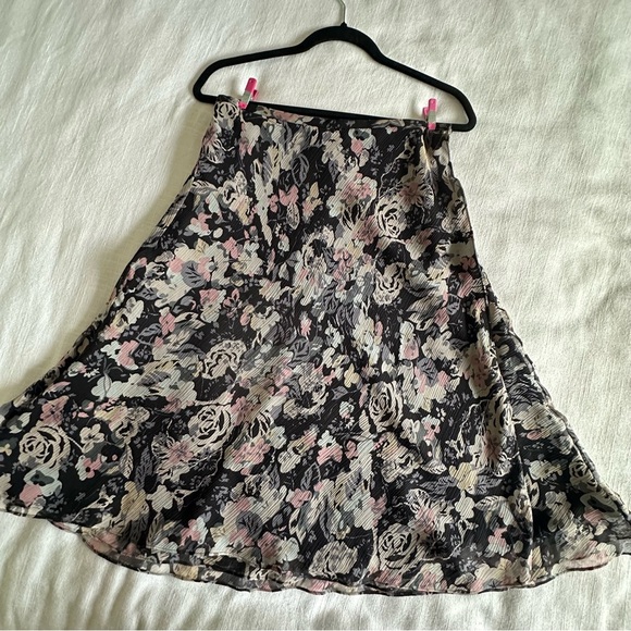Vtg NWT Charter Club Y2K Silk Floral  Wrap Skirt Womens Sz 10 Office Corpcore - Picture 4 of 14